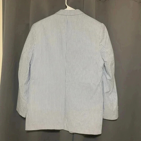 Boys Izod Blue And White Pinstripe Blazer Size 20 Regular NEW WITH TAGS!!! - Picture 9 of 10
